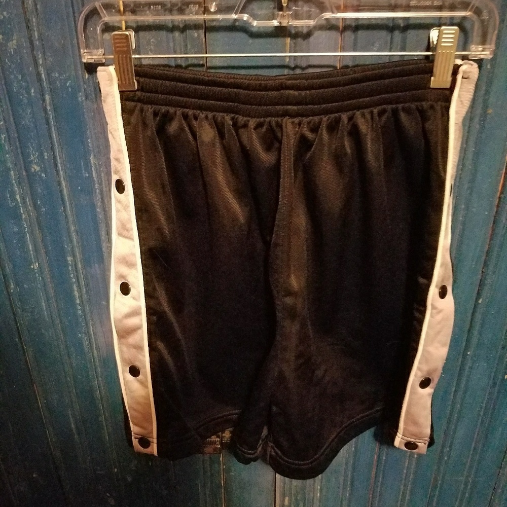Tek Gear Sports Shorts w/side snaps